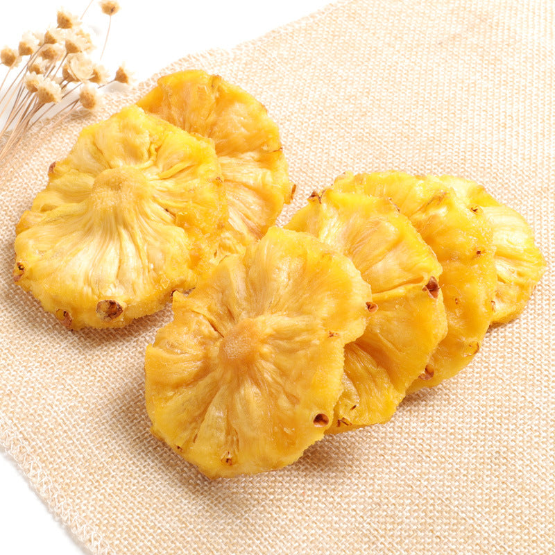 Deliciously Healthy: Freeze-Dried Pineapple – The Perfect Christmas Snack